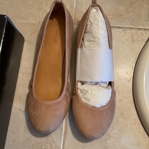 JCREW FACTORY- Anya suede ballet flat - NWT - Picture 1 of 9